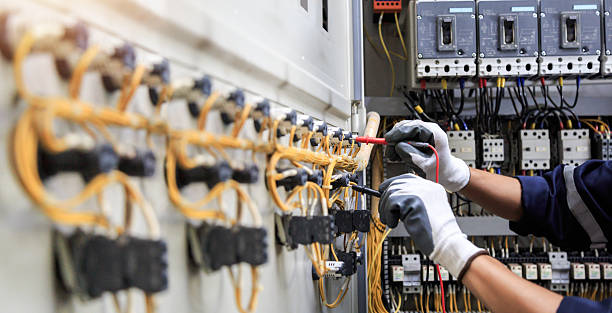Professional Electrician technician working in Linglestown, PA